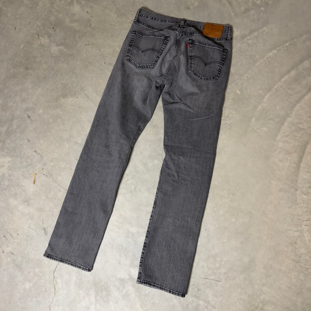 Levi's Premium 501 Original Fit Jeans Mens 32x34 Grey Straight Leg Baggy Denim - Picture 2 of 6